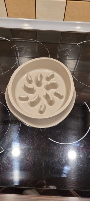 Miska dla psa spowalniająca