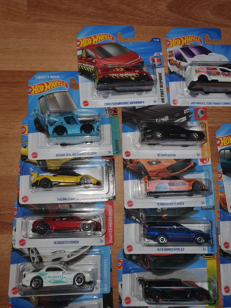 Hot wheels autka lamborghini i inne