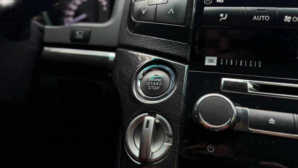 Toyota Land Cruiser 2013