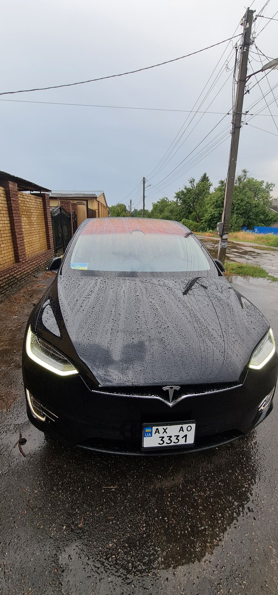 Tesla Х, 32000км, не бита