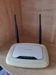 Router tp-link (standard N, 300Mb/s)