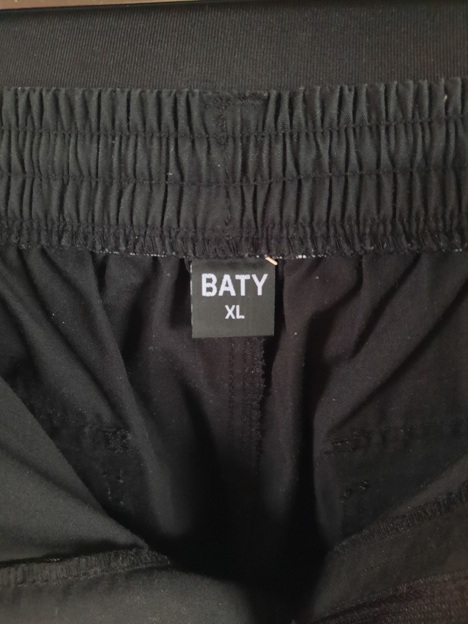 Spodnie bojówki BATY roz.46, XL