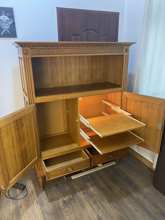 Komoda, witryna, kredens lite drewno.