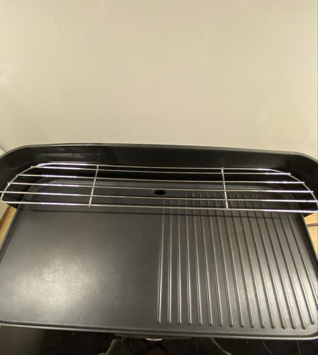 Grill elektryczny GOTIE