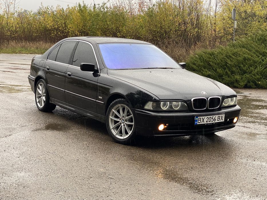 BMW 528 E39 хороший стан