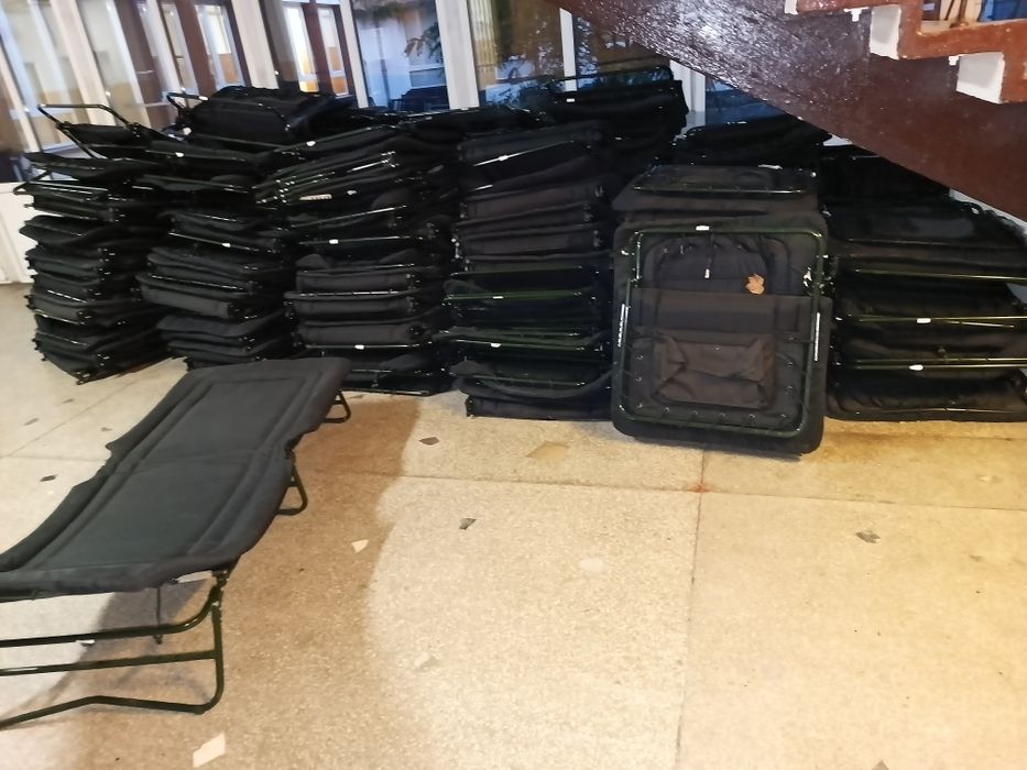 Łóżka polowe Okazja -solidne-stan bardzo dobry Wrocław-200/60.