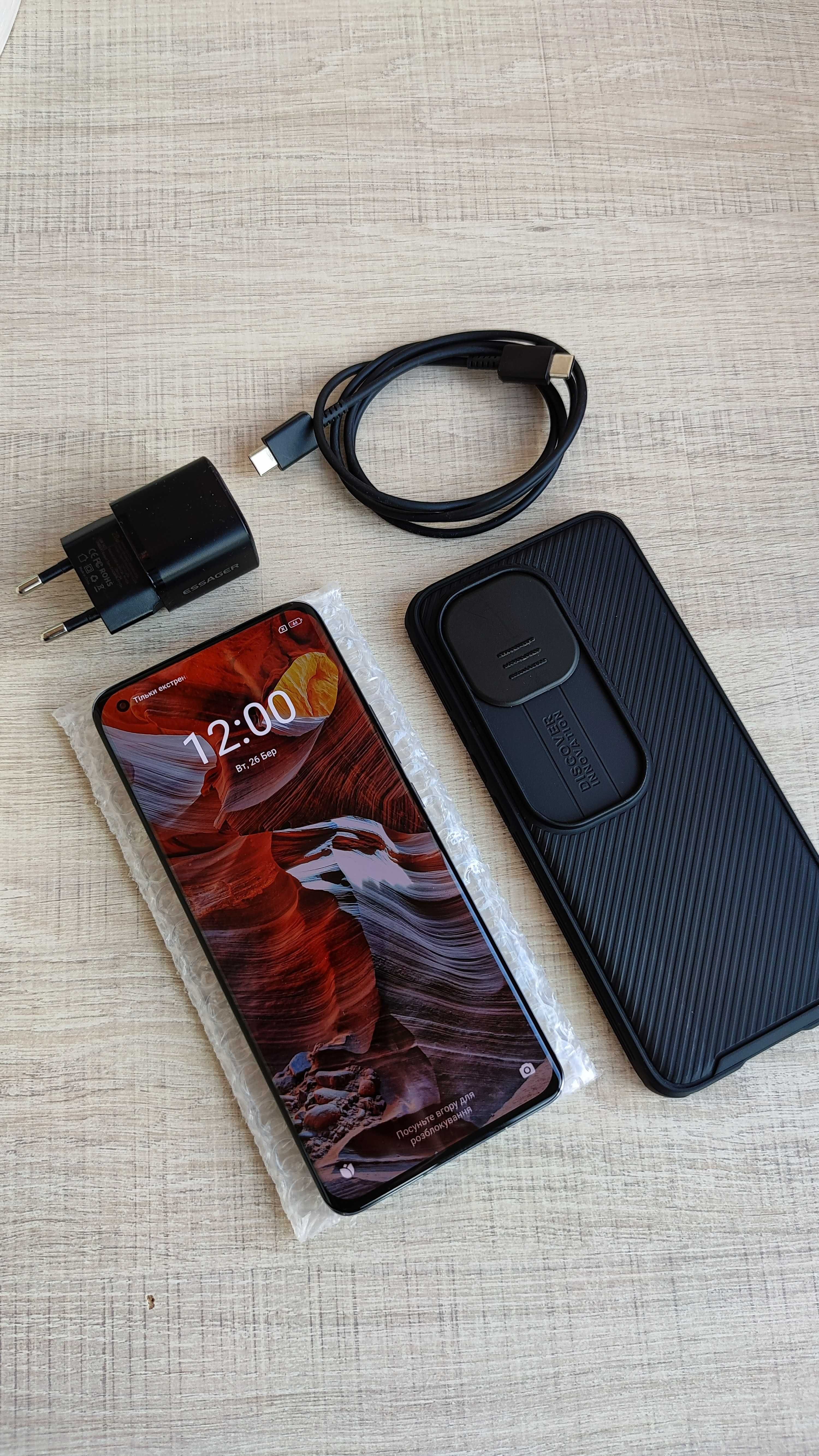 Флагман Xiaomi Mi11 8+256 Snapdragon888 з нюансом