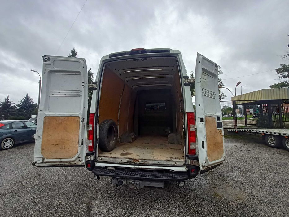 Iveco daily 35C15 brygadówka