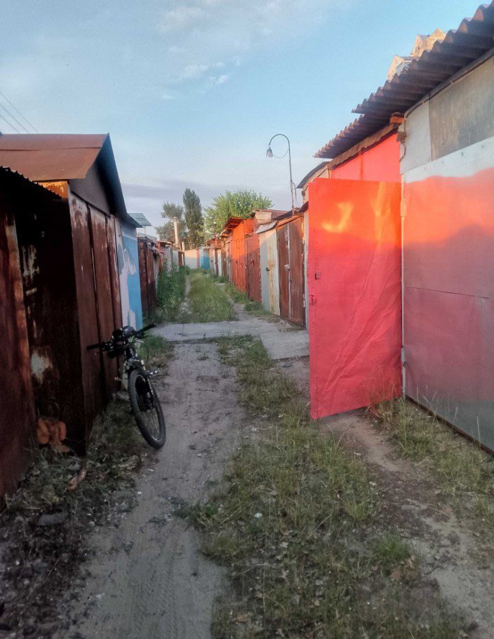 Продається металевий гараж