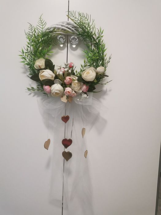 Wianek na drzwi domu Pani Młodej