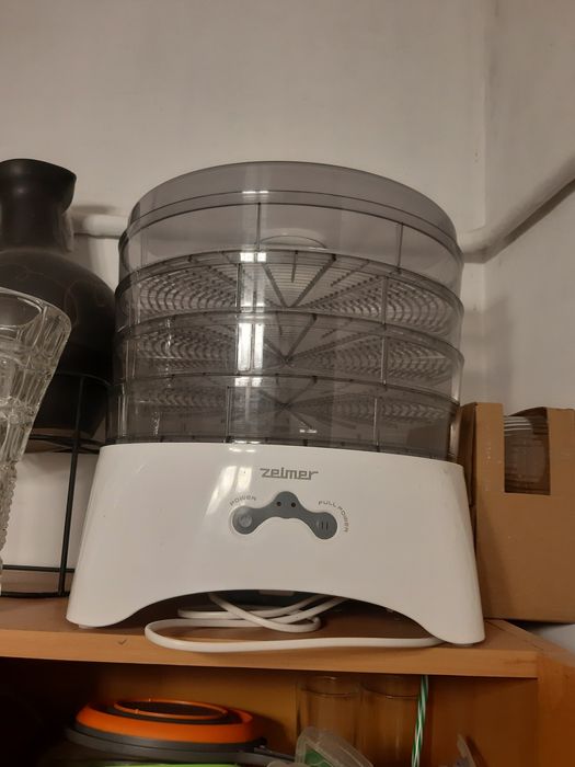 Сушка для фруктів і овочів в прекрасеому стані