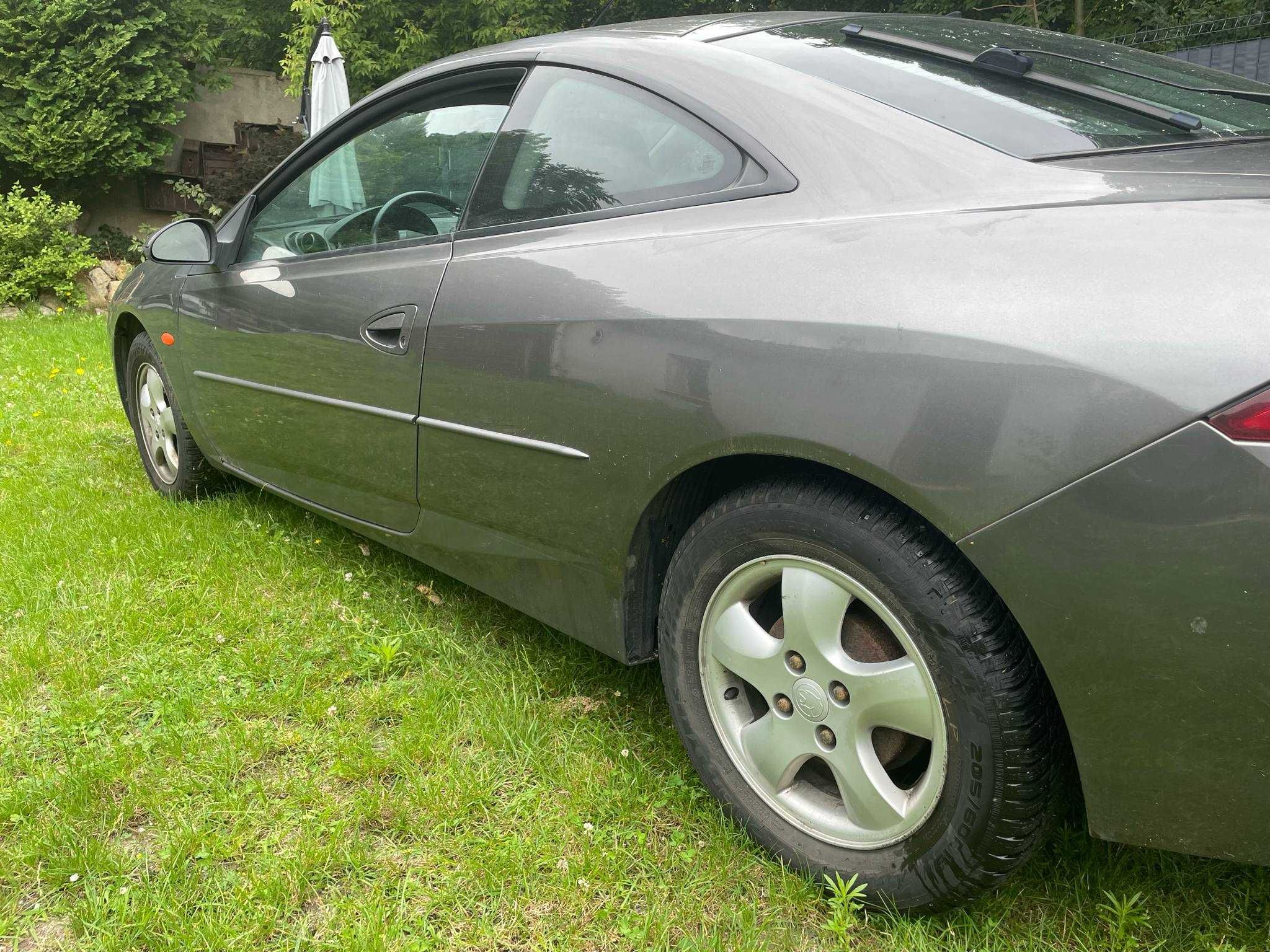 Mercury Cougar ( Ford ) - 2001 rocznik
