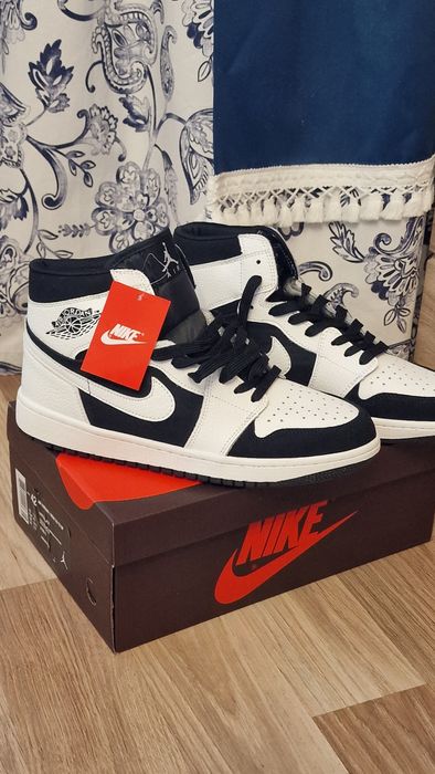 Кросівки Nike Air Jordan 1 Retro High