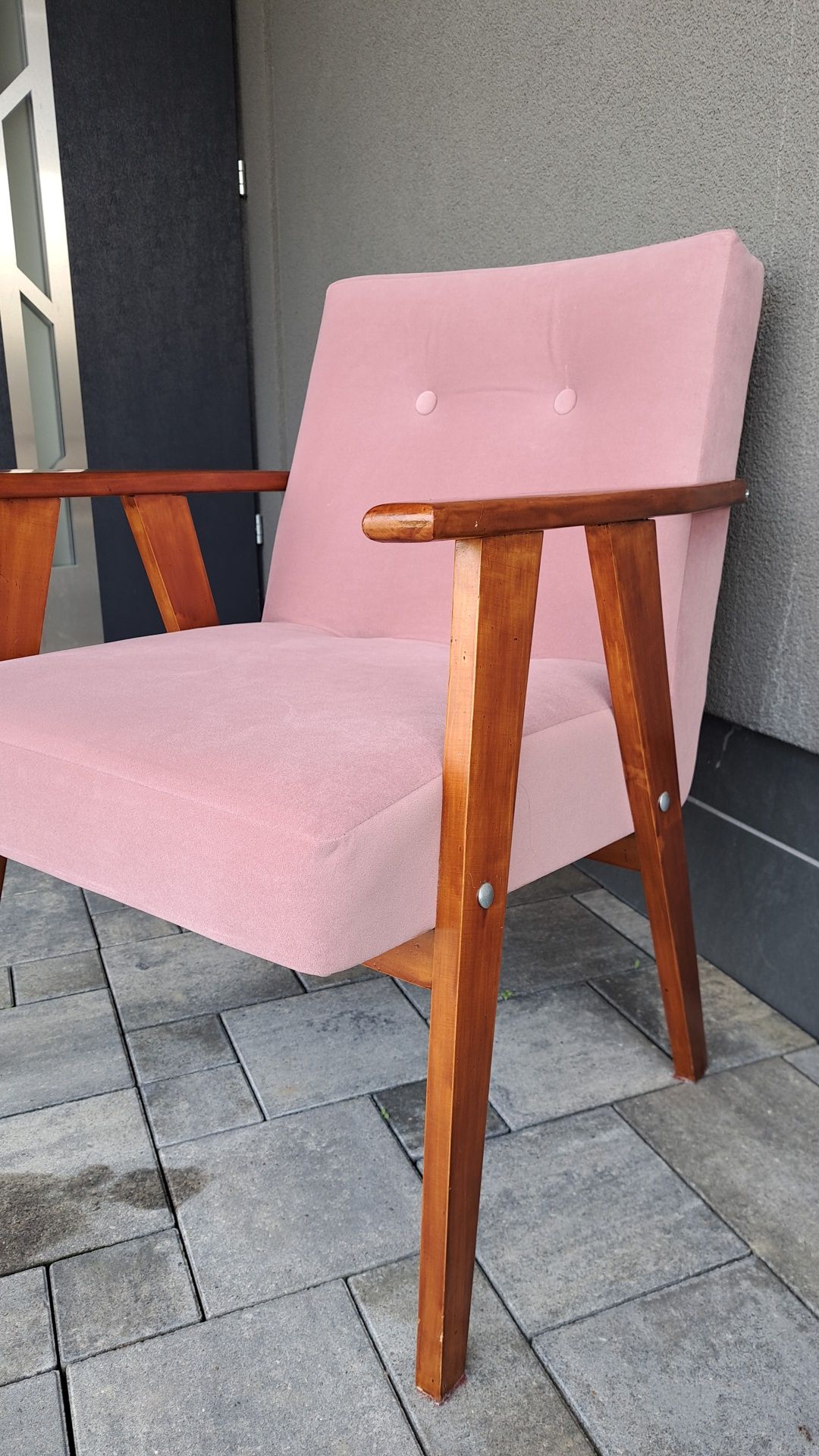 Dwa fotele lisek prl vintage odnowione