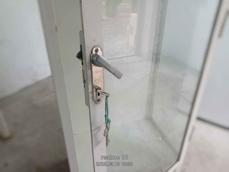 Stara szafa lekarska typ X-90 METALMED zabytek / antyk / PRL