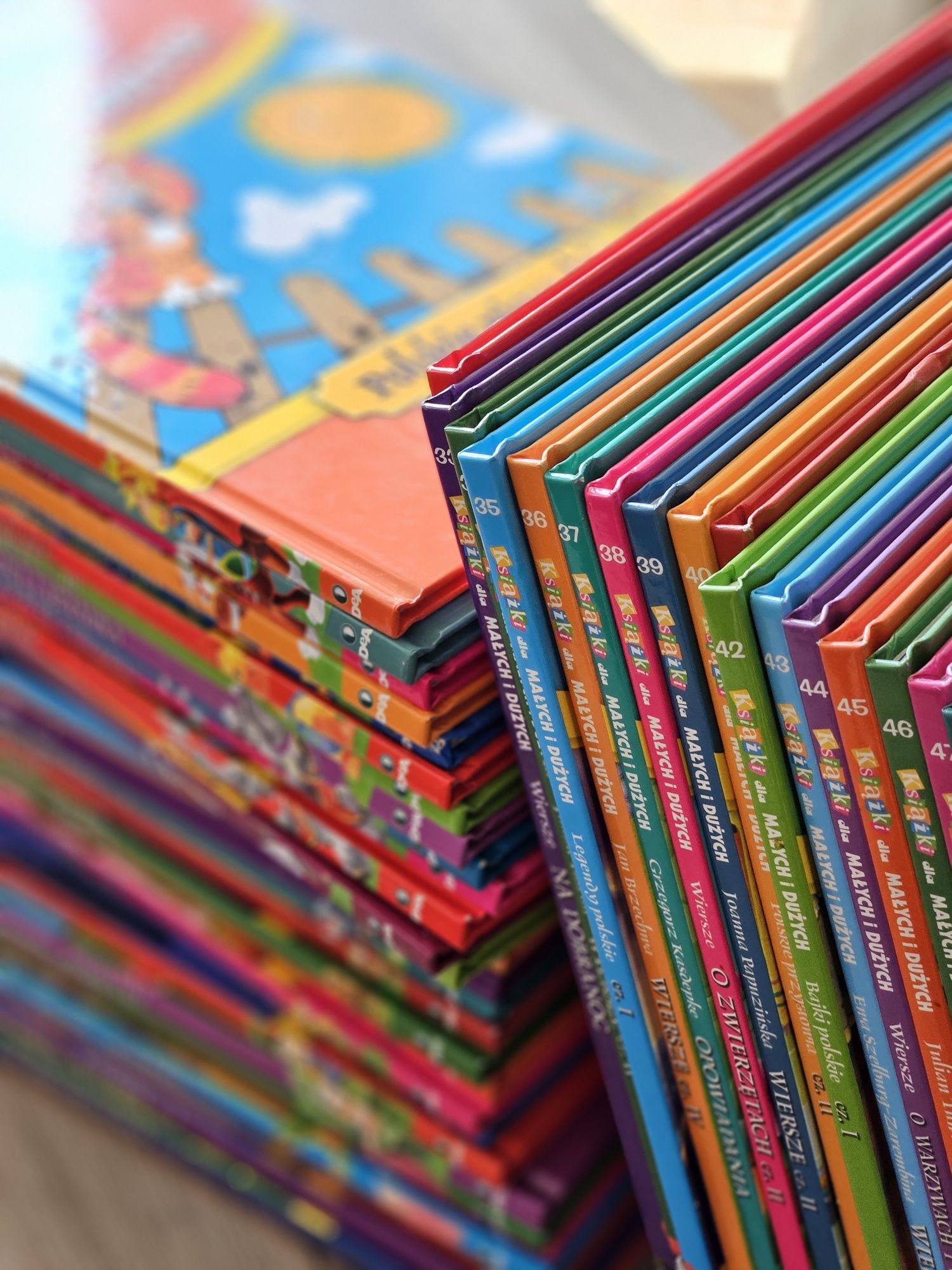 Kolekcja 50 książek z wierszami i piosenkami dla dzieci, De Agostini