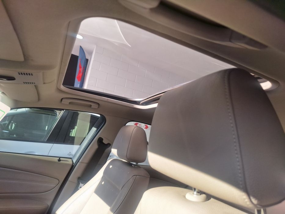 Bmw 118d 143cv c/ garantia incluida