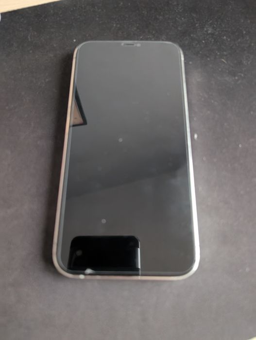 iPhone 12 pro max - bialy