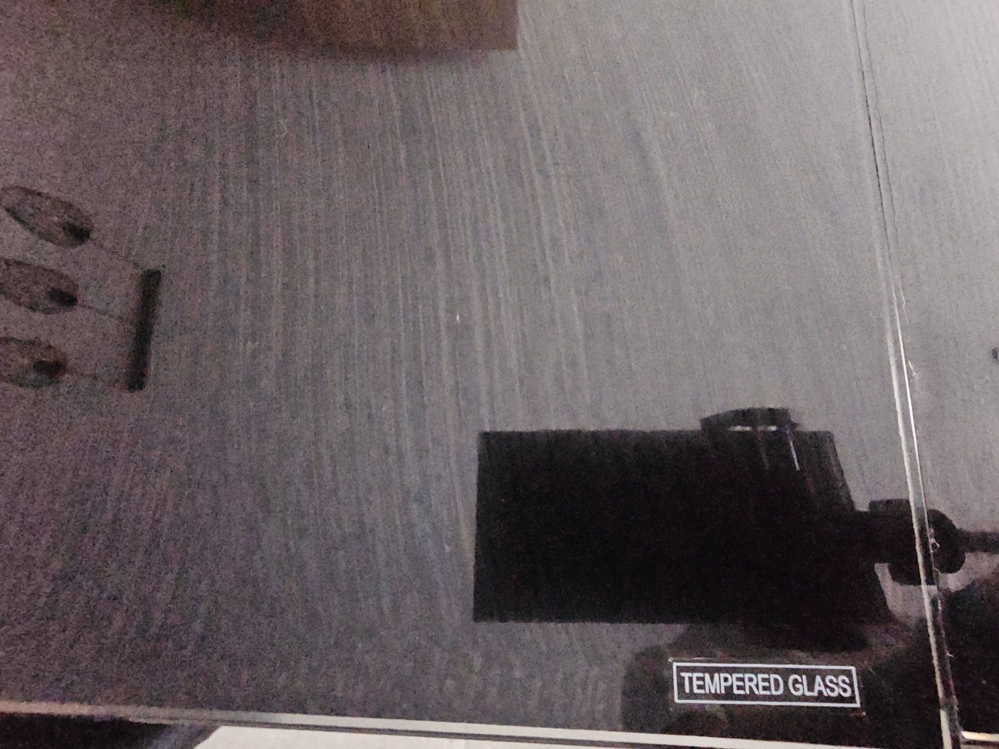 Mesa Extensível Preta e Castanha