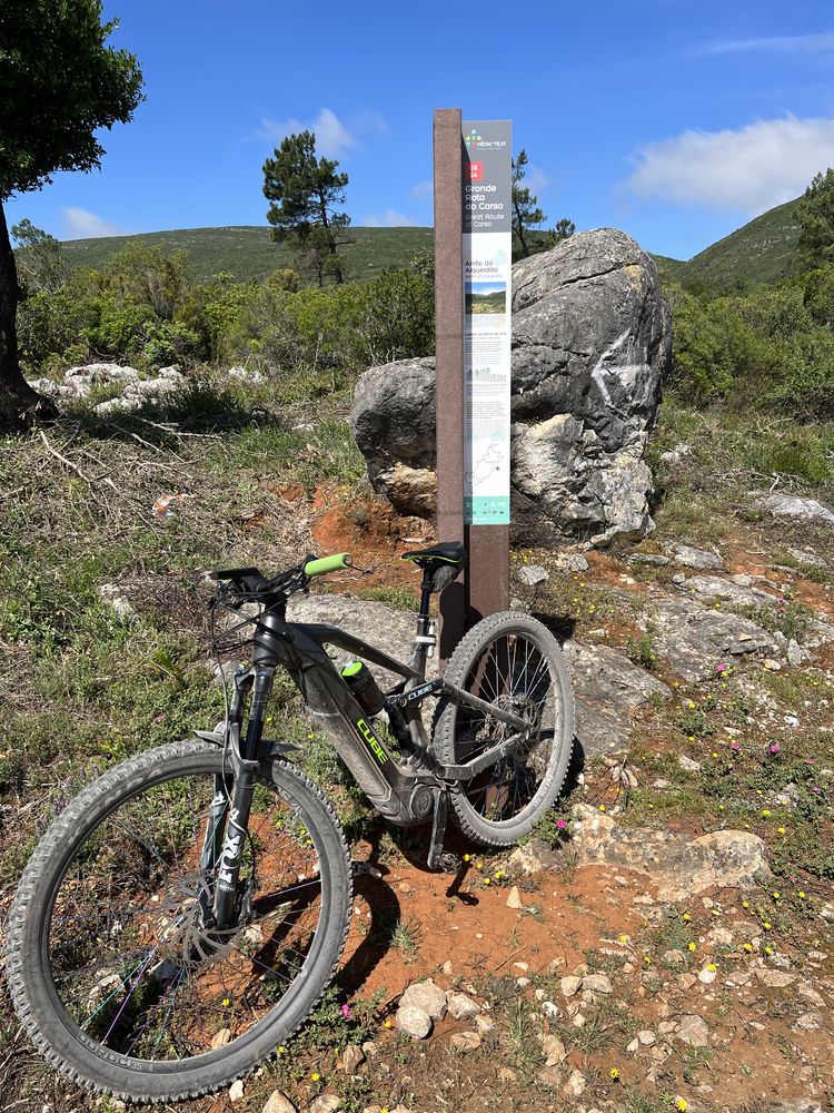 Bicicleta eletrica Cube Hpc 140 com bateria extra, motor novo