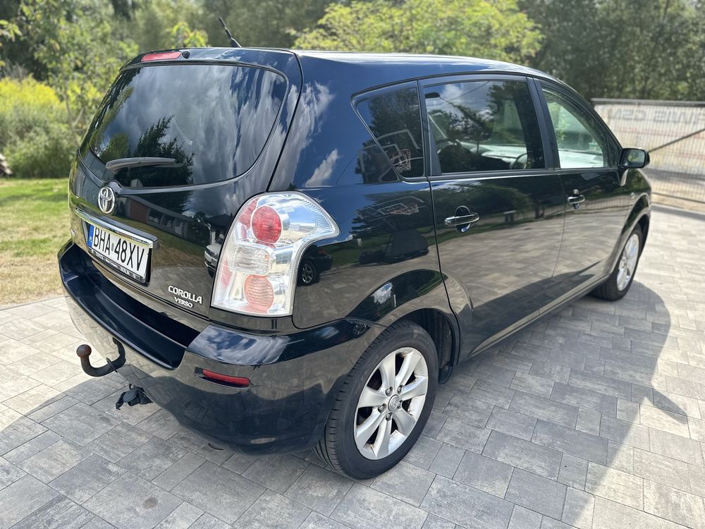 Toyota Corolla Verso 1.8benz lifting od 7 lat w polsce jeden wlascicie