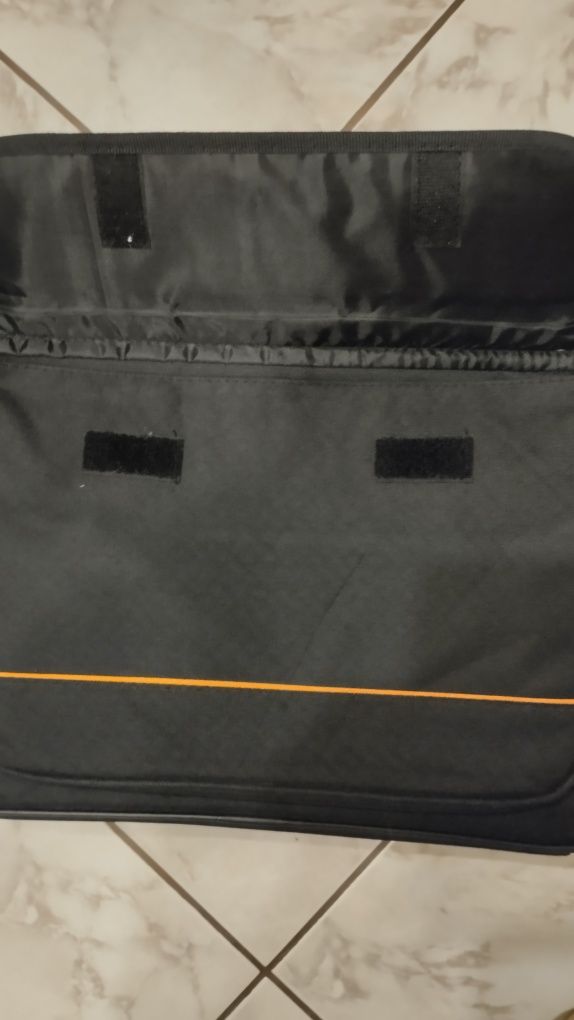 Torba na laptopa.39x31x7