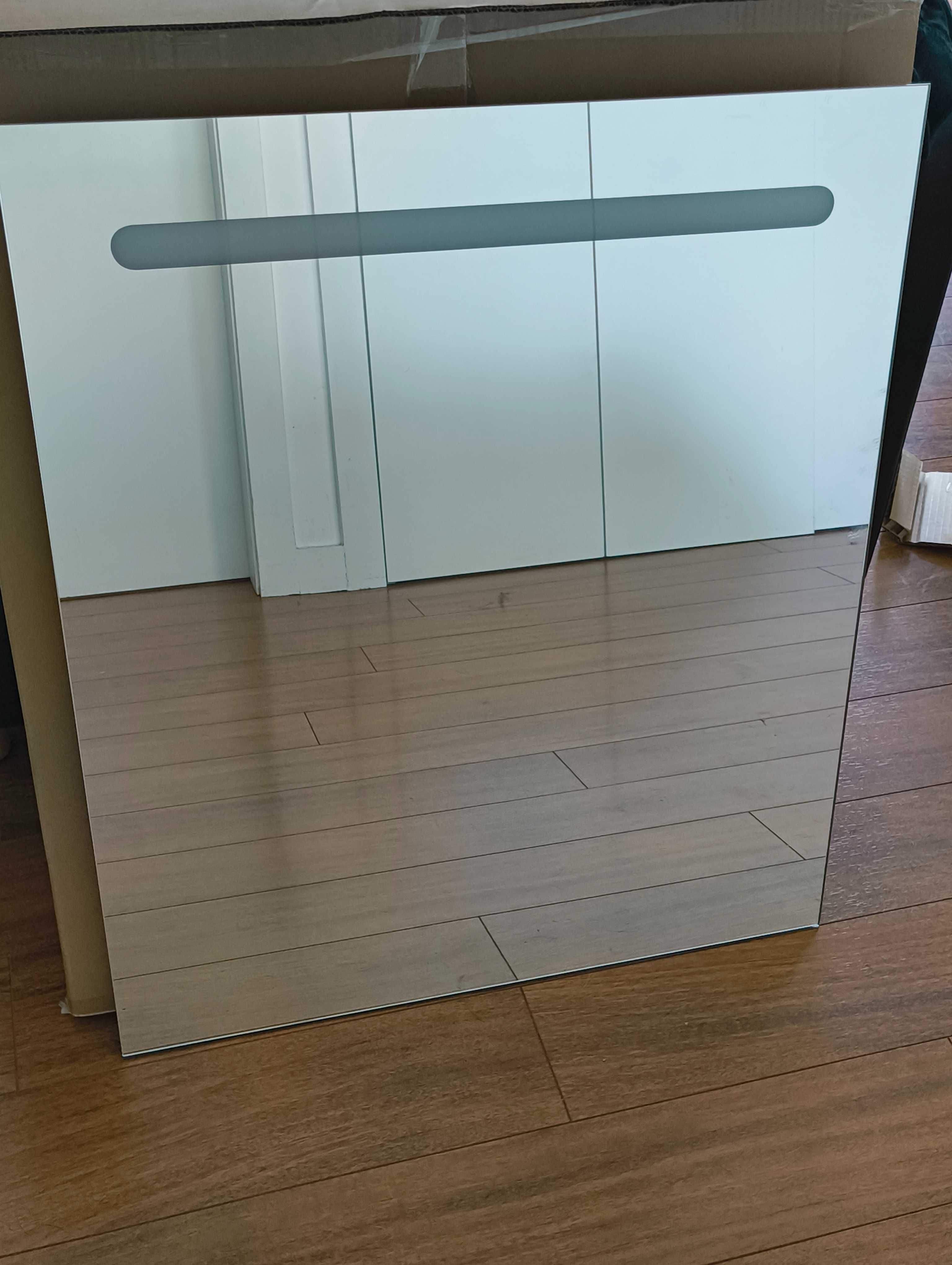 Espelho de casa de banho com iluminação led 60x70 cm