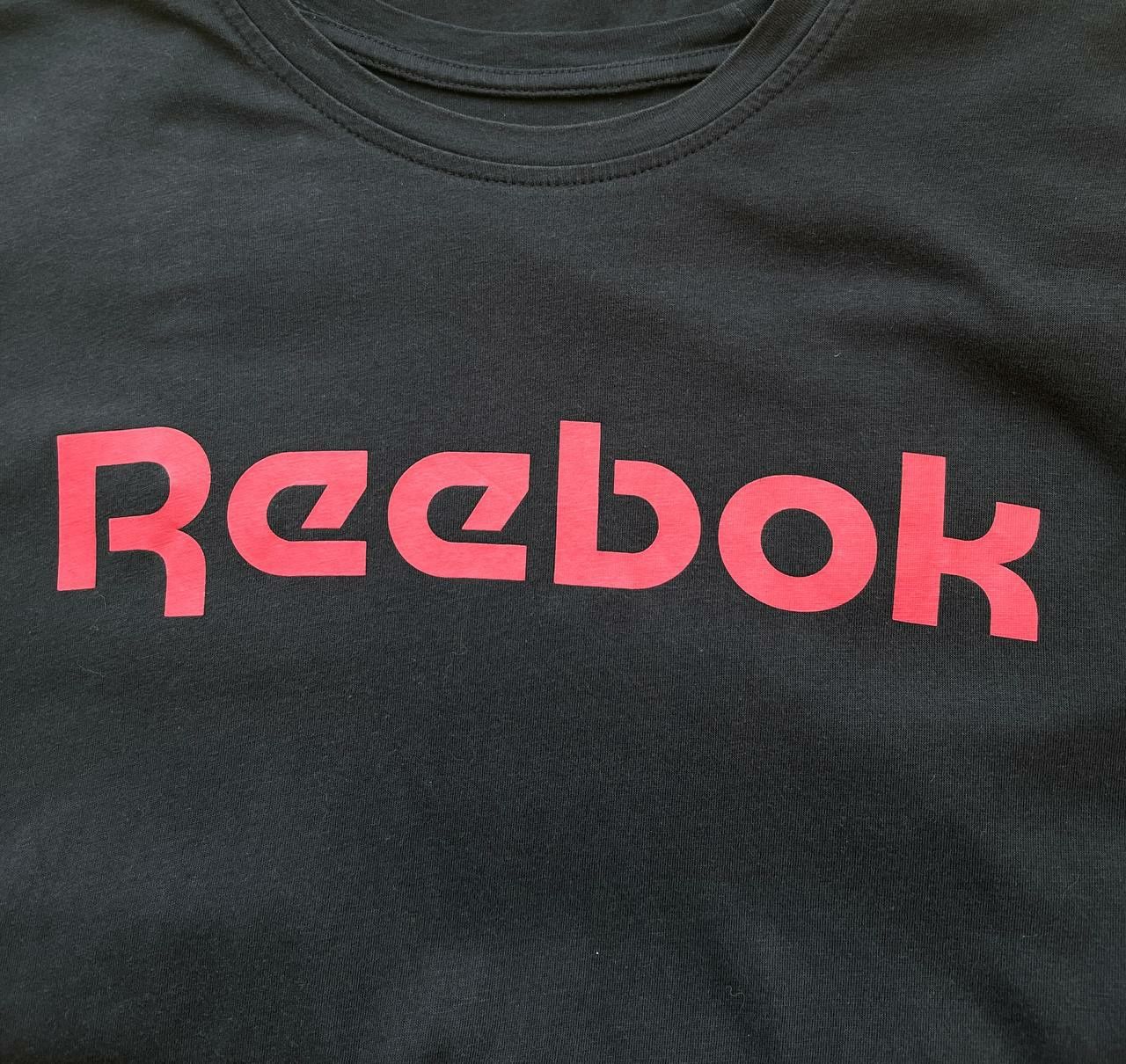 Футболка Reebok черная