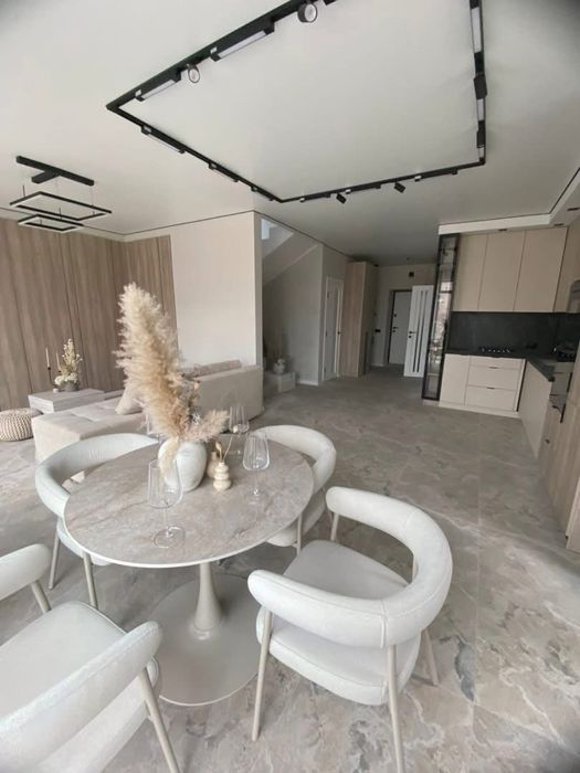 Продається будинок у селі Підгороднє