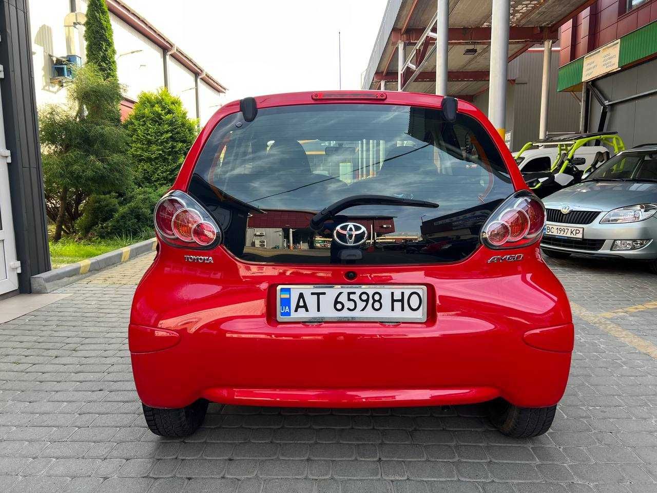 2010 Toyota Aygo   - 4700 $