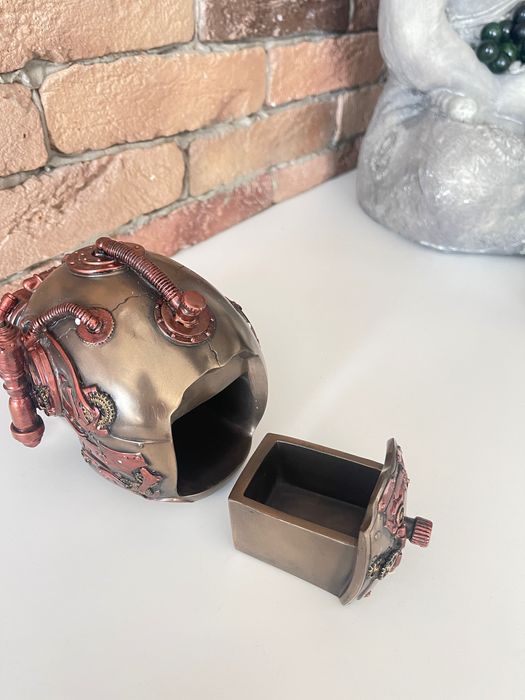 Шкатулка в стиле Стимпанк "Череп"