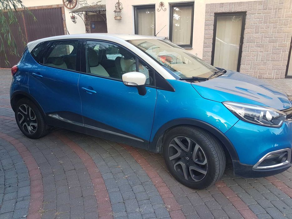 Renault CAPTUR 2015