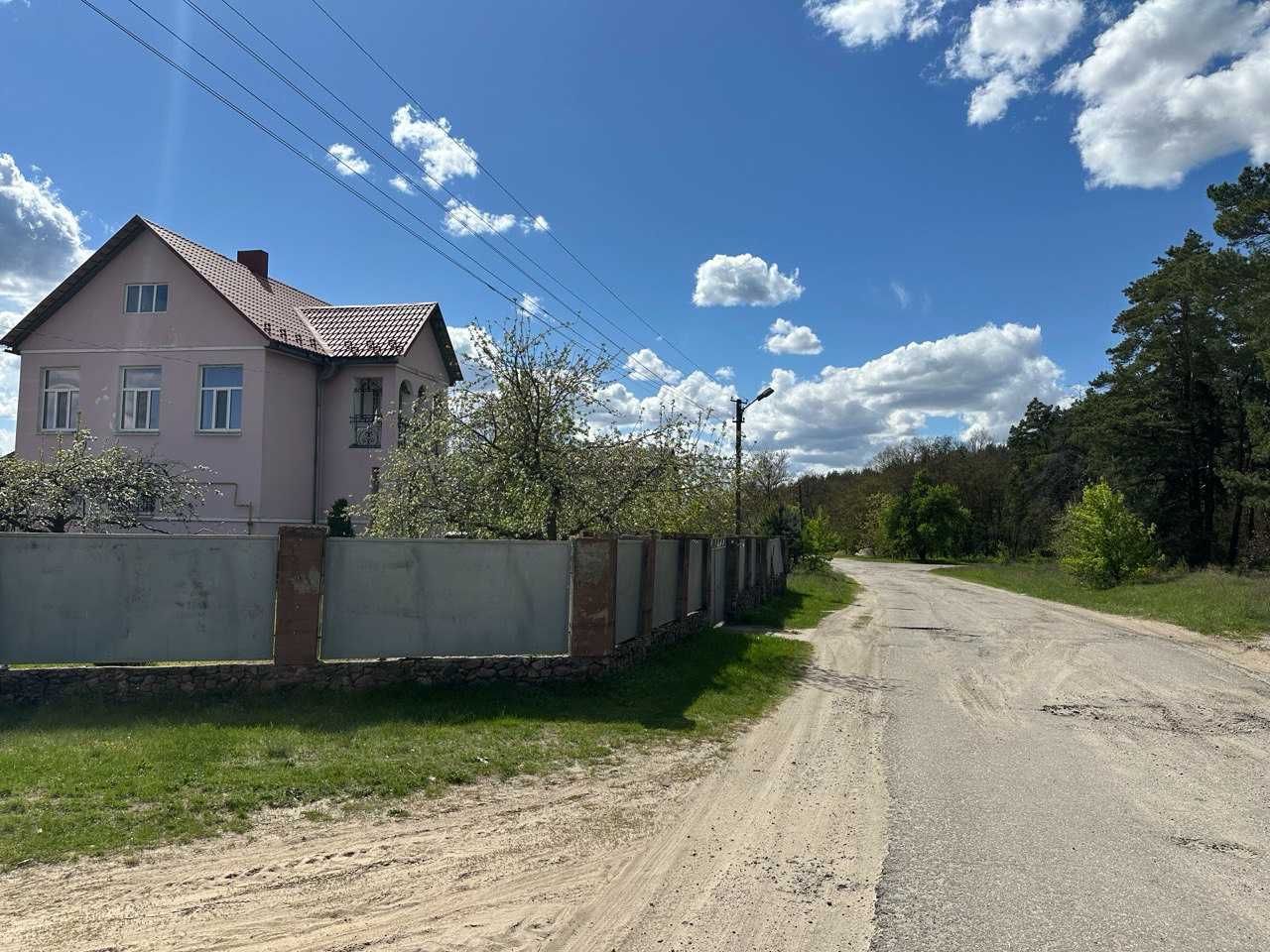 ПРОДАЖ затишного будинку біля лісу в с. Іванівка