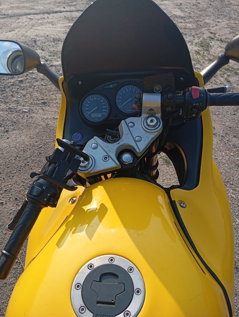 Suzuki gsx750f 2000рік