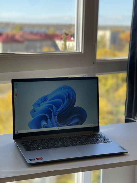 НОУТБУК Lenovo IdeaPad 1 15AMN7 — у відмінному стані!