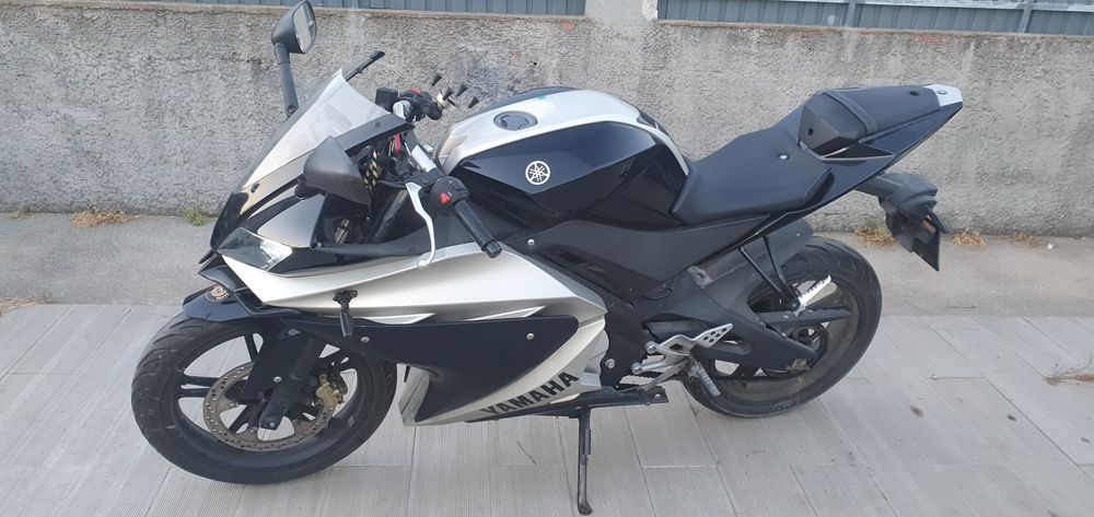 Yamaha YZF125R 125CC