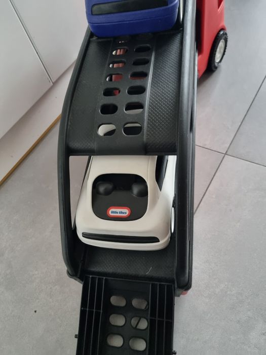 Duże auto laweta ciężarówka  Little tikes