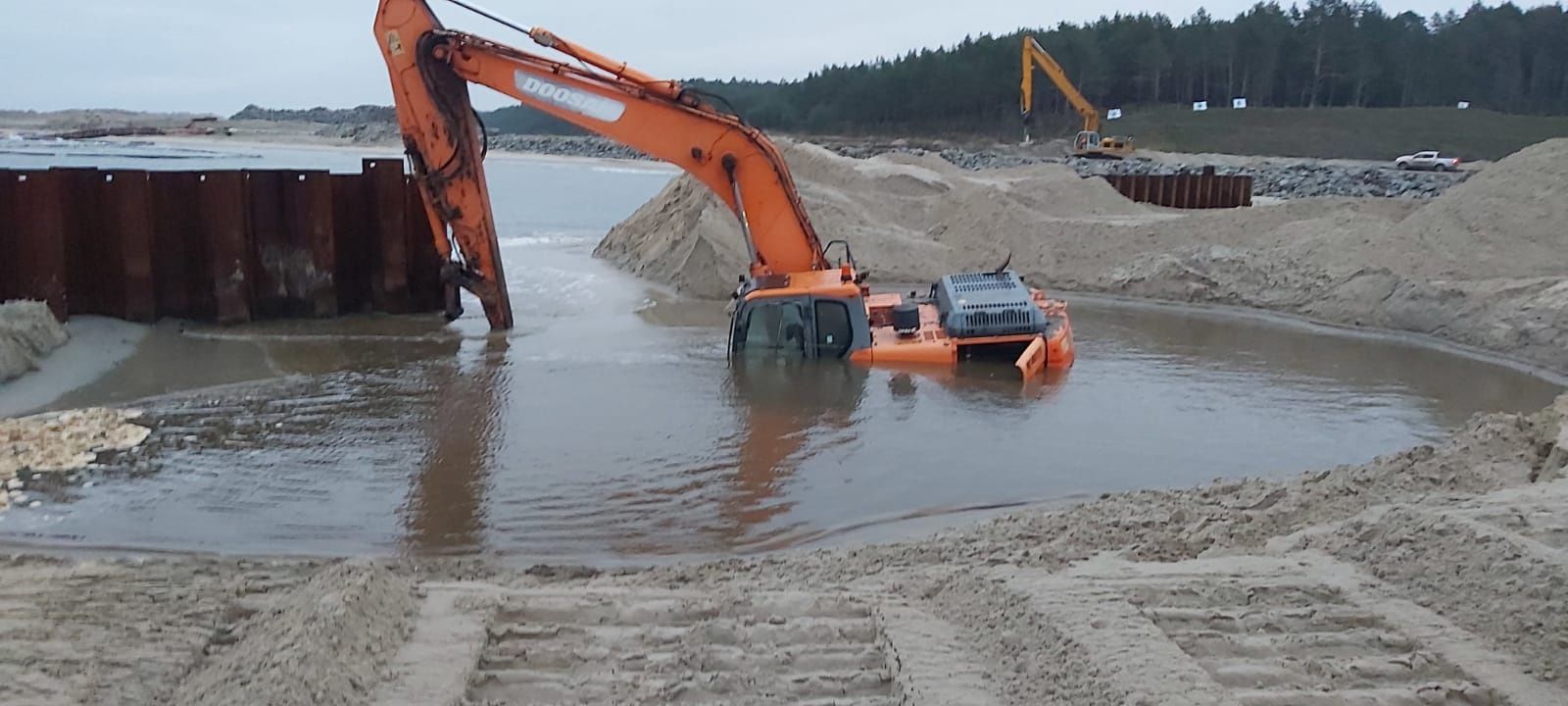 Koparka Kruszywo Naprawa dróg Roboty Ziemne