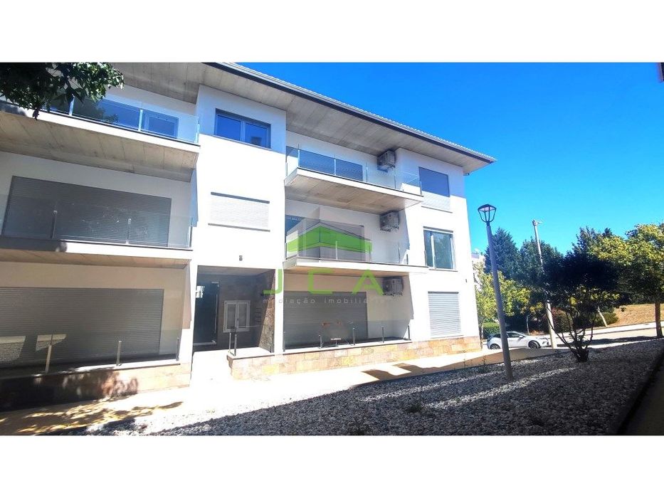 Apartamento T3 novo para arrendamento em Leiria
