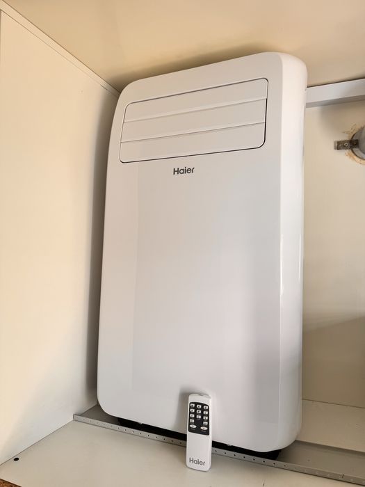 Przyczepa gastronomiczna lody gofry niewiadów