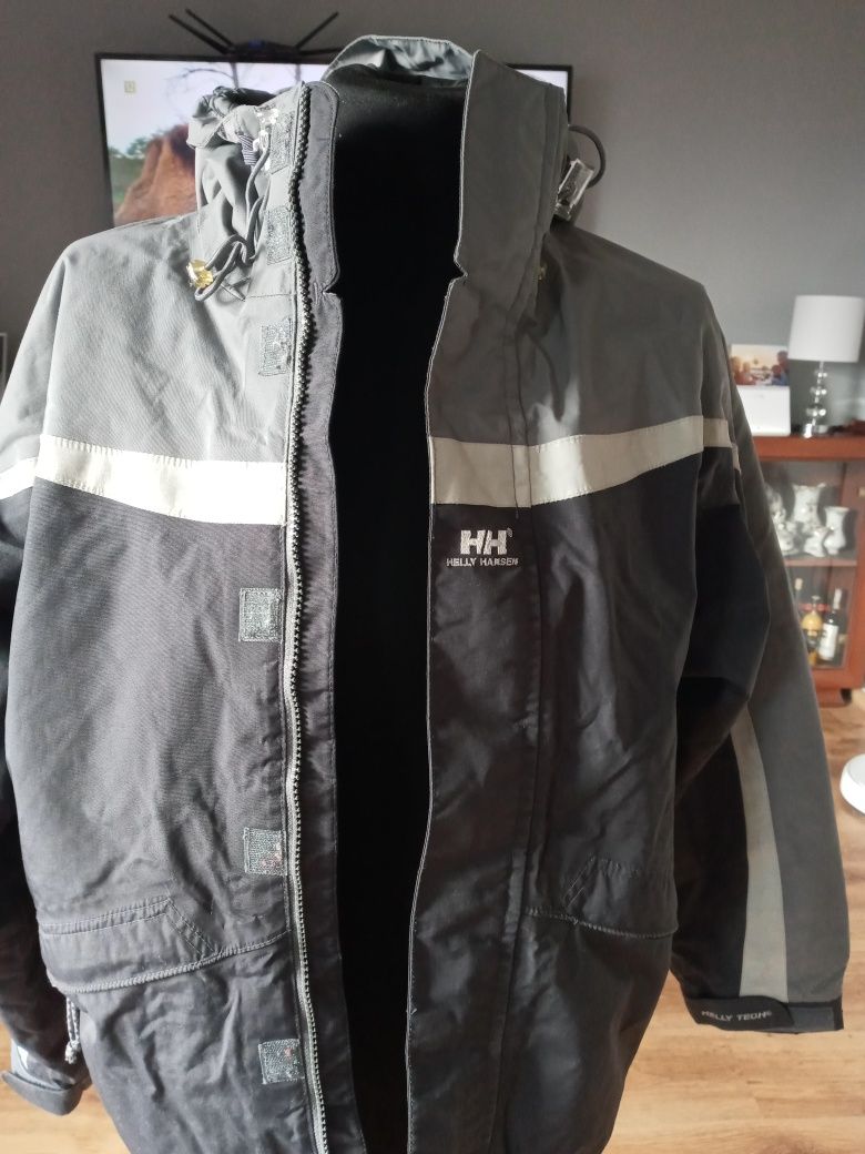 Kurtka meska 164szara zimowa Helly Hansen