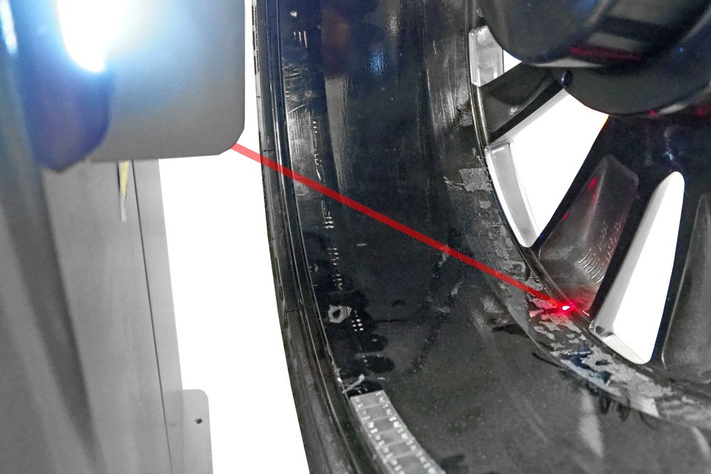 WULKANIZACJA Montażownica 2xBiegowa + Wyważarka z LASEREM Monitor