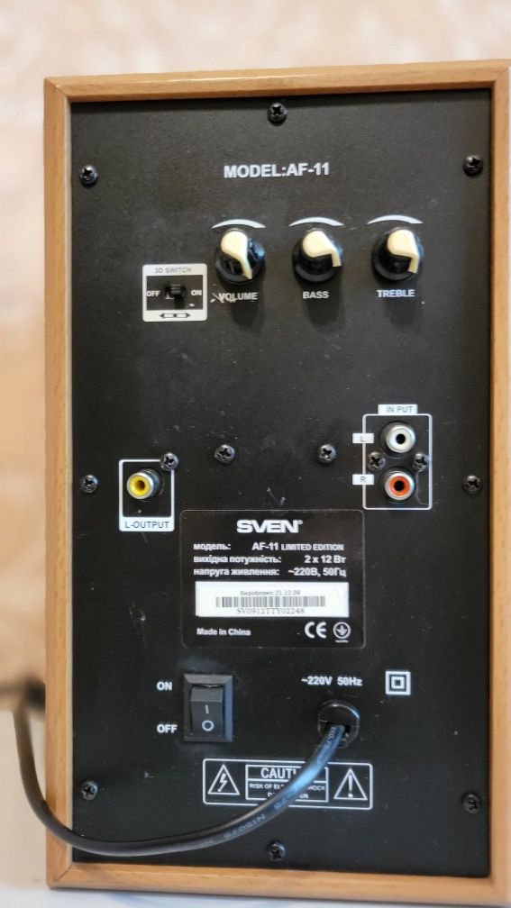 Продам колонки Sven AF-11 Limited Edition