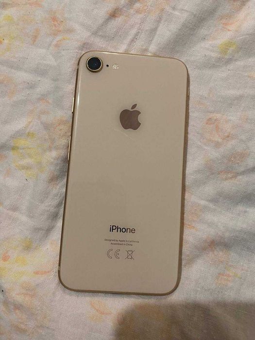 Айфон 8 на запчасти