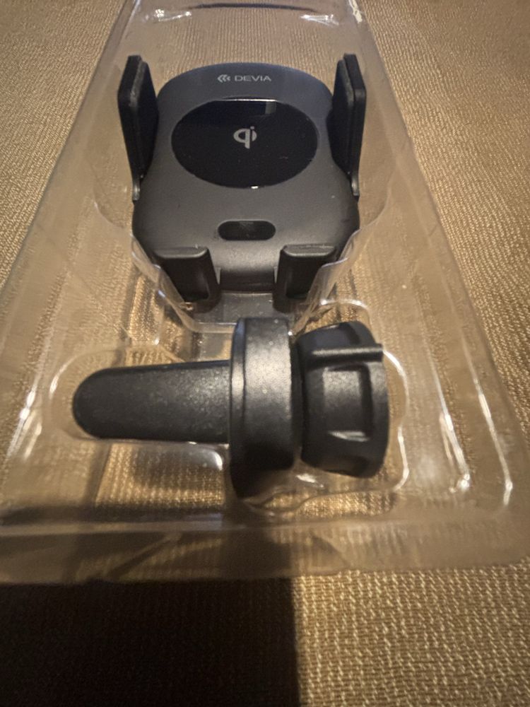 Carrgador e suporte de smartphone de carro NOVO