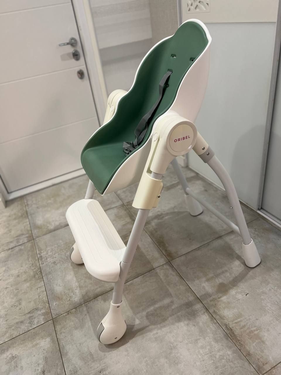 Стульчик для кормления Oribel