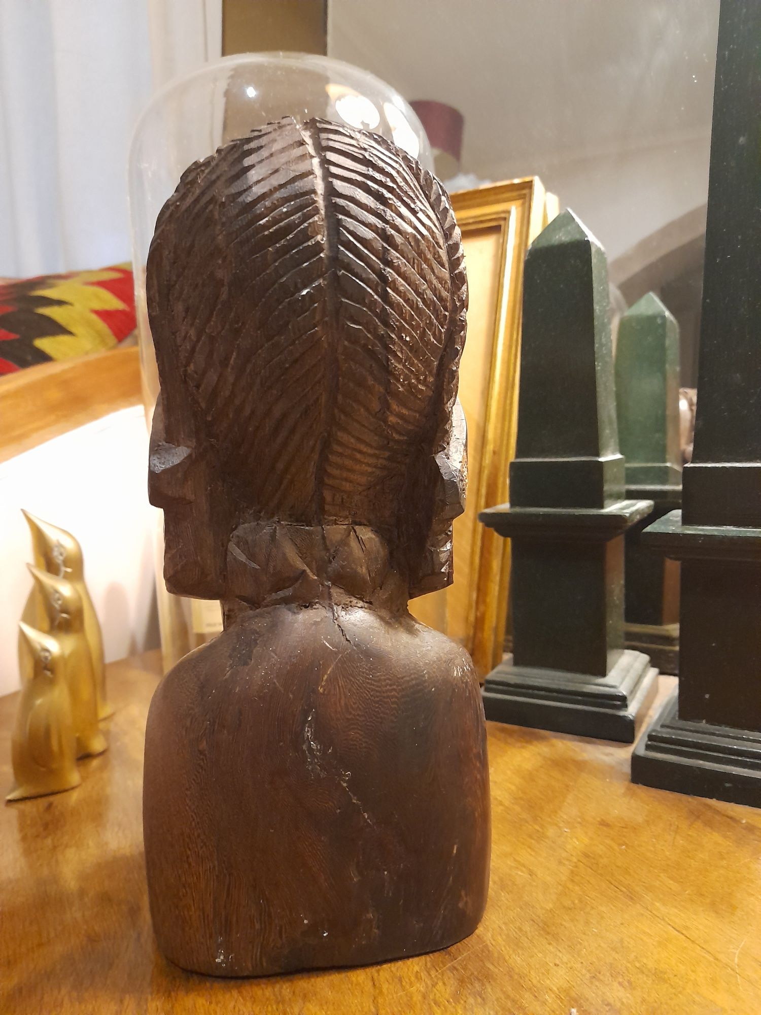 Busto africanos antigo