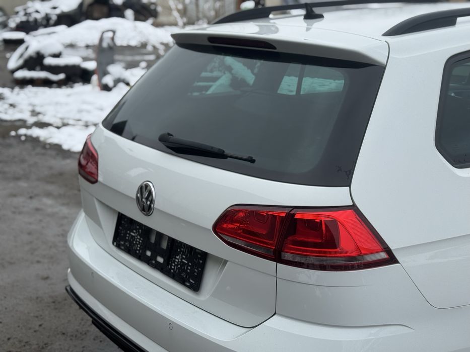 Задній стоп фонар Golf 7 гольф 7 фонарі універсал хетчбек