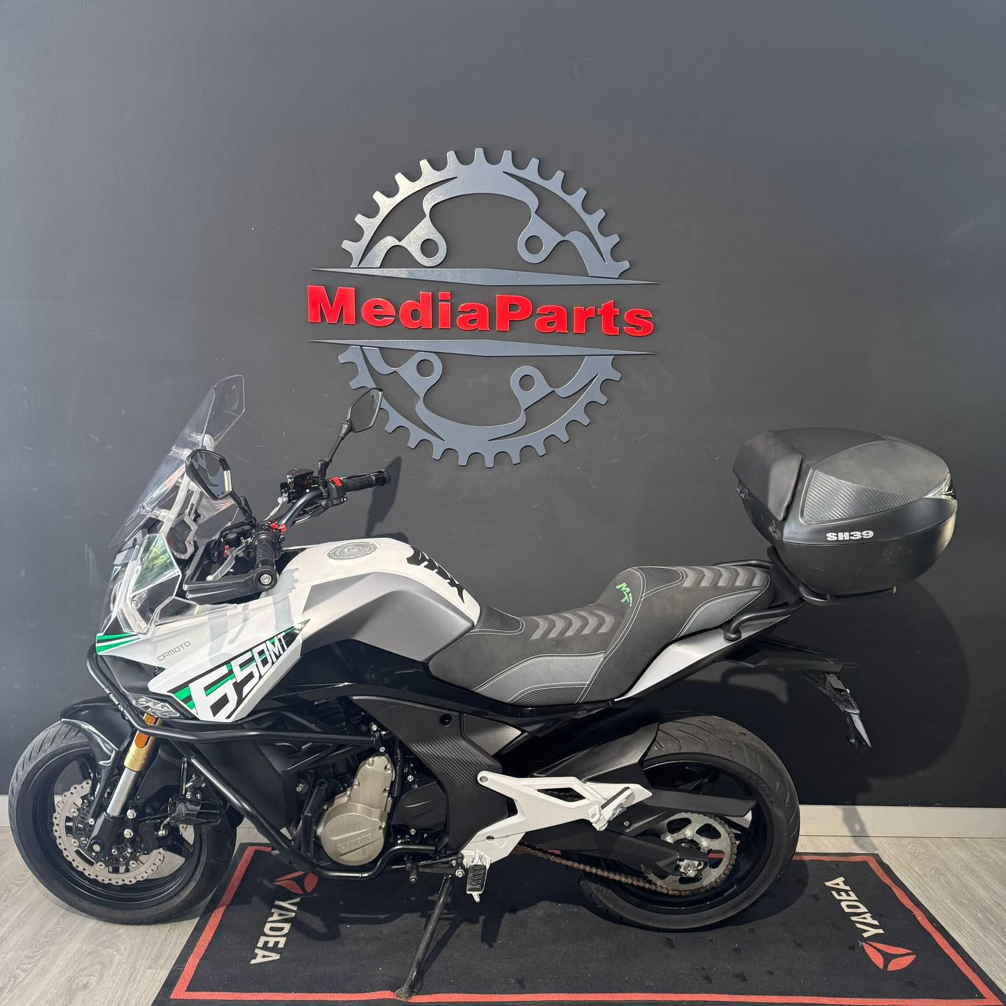 CFMOTO 650 MT 2021