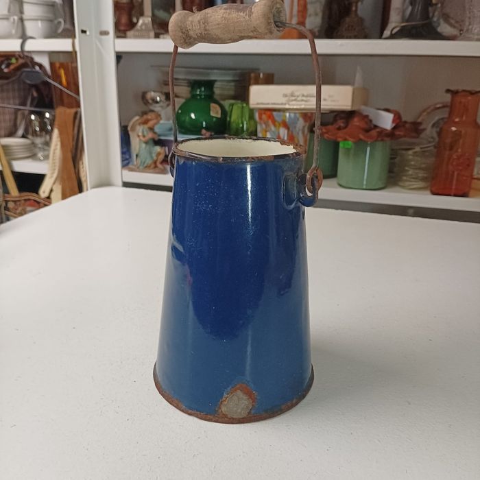 Nr 7 Kanka bańka na mleko emaliowana